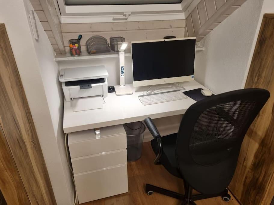 Gemuetliche Wohnung Am Waldrand Thierhaupten 外观 照片