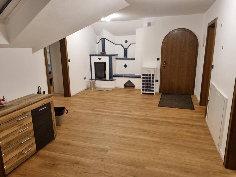Gemuetliche Wohnung Am Waldrand Thierhaupten 外观 照片